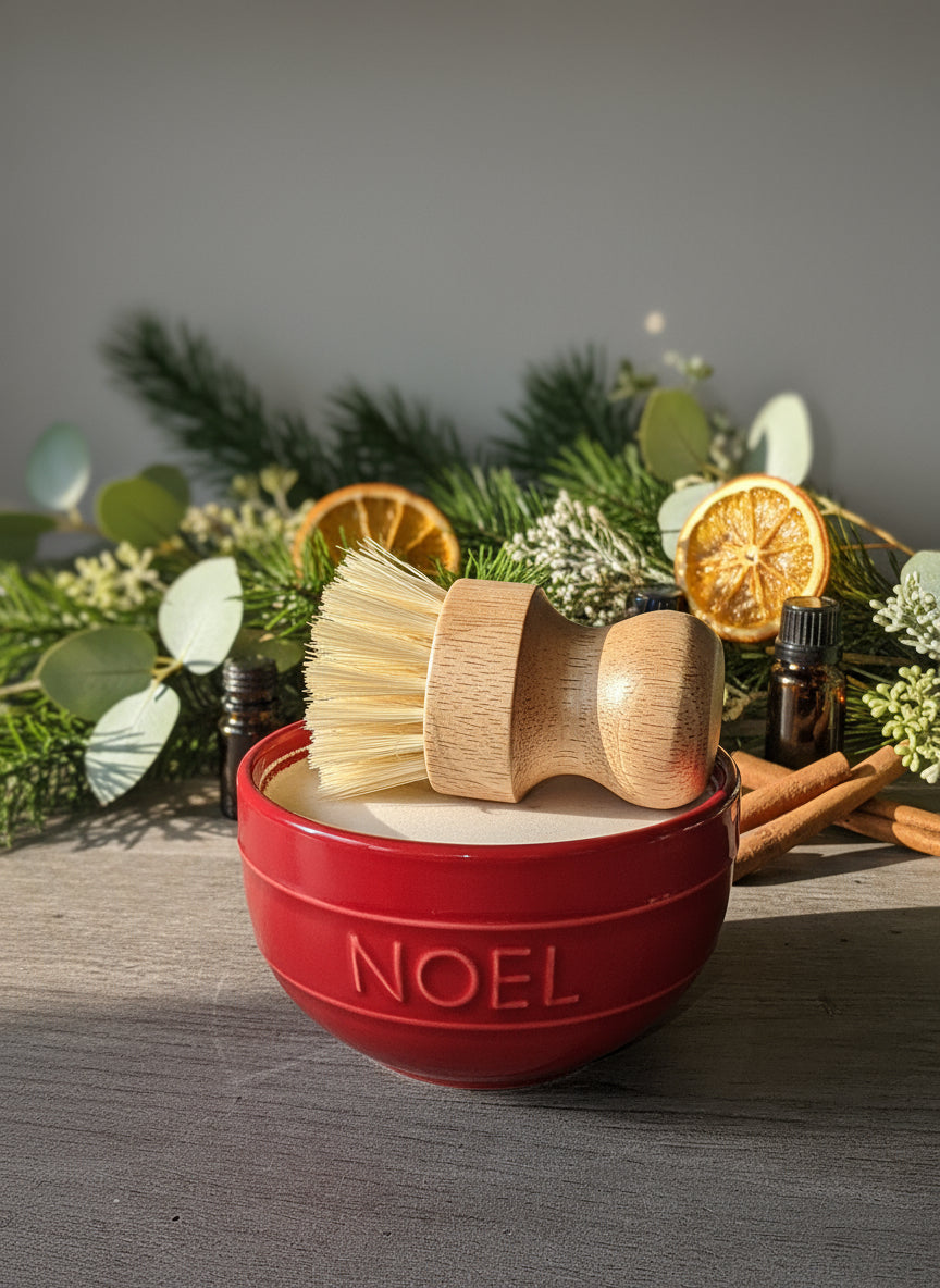 Holiday dish soap 14 oz with bamboo brush